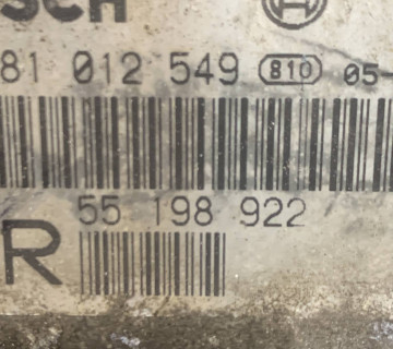 Блок ЕБУ (комп`ютер) Opel Zafira Astra H 1.9CDTI 55198922