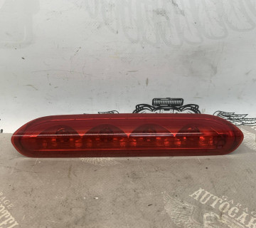 Додатковий стоп сигнал Citroen C3 Picasso 9681854380