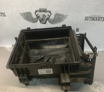 Корпус повітряного фільтра MERCEDES W176 W246 a6450900001