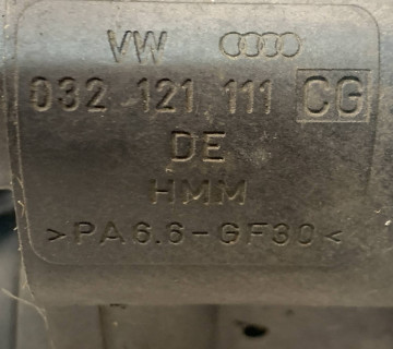 Корпус термостата у зборі Skoda Fabia 2 032121065h, 032121111cg