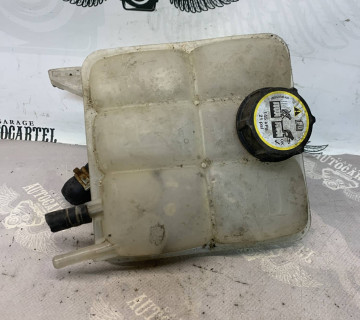 Розширювальний бачок fоrd fоcus c-maх 3m5h-8k218-aj
