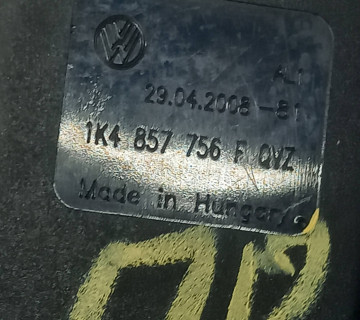 Замок реміня безпеки VW GOLF V 1k4857756f