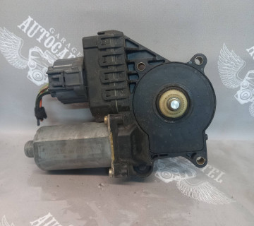 Моторчик склопідйомника передній правий Ford Mondeo (2000-2007) 0130821771