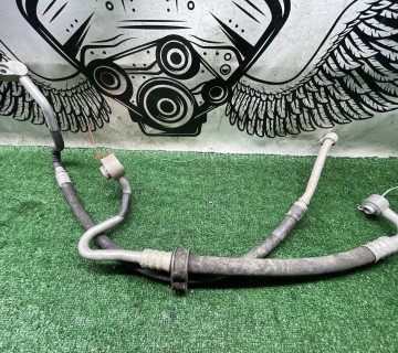 Трубка кондиціонера VOLKSWAGEN Passat B5 2.0b комплект 3b0260704j