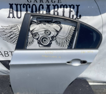 Двері задні ліві BMW E90 седан titansilber 21105128