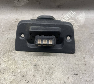 Контактний датчик дверей зад прав VW Multivan T5 7e0907438