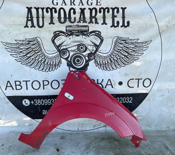 Крило переднє праве Ford Fiesta 21118791