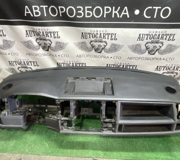 Торпедо /консоль салона Volkswagen T6 21121340