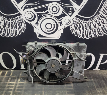 0130306404 Вентилятор охолродження радіатора Opel astra j