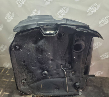 Накладка декоративна двигуна Mercedes C-class 2.2cdi (W203) 2000-2007 A6460160624