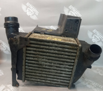 Радіатор інтеркулера RENAULT TWINGO II 1.5D 144613211r-a