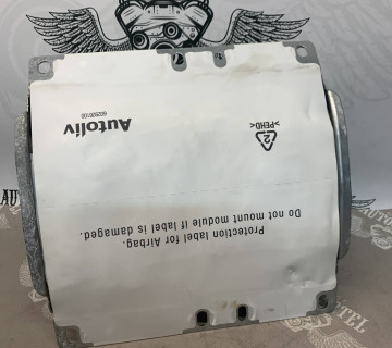 Подушка безпеки пасажира Volvo c30 8623351