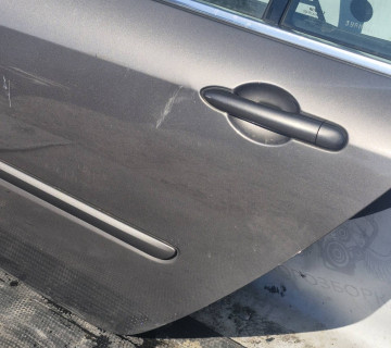 Дверка задня ліва Renault Laguna 3 2007-2015 21696329