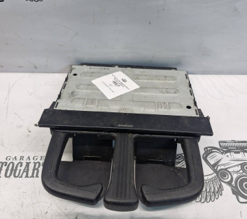 Підстаканник VOLKSWAGEN GOLF 4 1997-2003 1j0858601b