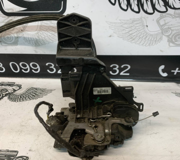 Замок дверей передній лівий Volkswagen Caddy, Transporter T5, Polo, Seat Ibiza, Cordoba 6x1837013g