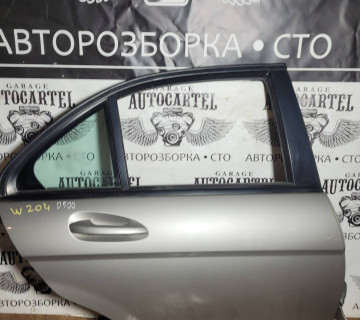 Дверка задня права Mercedes-Benz w204 2007—2014 d50q