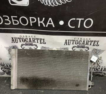 Радіатор кондиціонера Volkswagen Transporter T5 7h0820411e