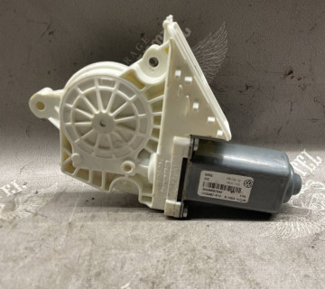 Моторчик склопідйомника задніх правих дверей Volkswagen Tiguan 5n0959704f