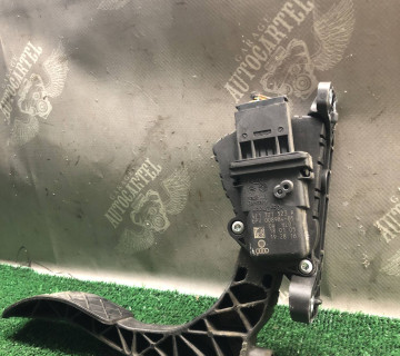 4f1721523a педаль газа Audi A6 c6