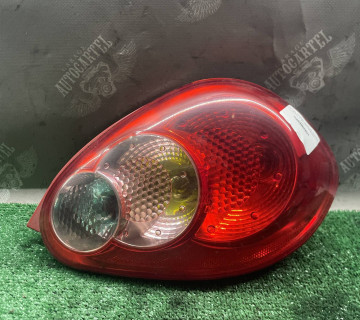 Ліхтар задній правий Toyota Aygo 1 81550-0h020
