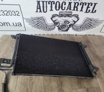 1k0820411g Радіатор кондиціонера Volkswagen Golf 5 Skoda Octavia A52003