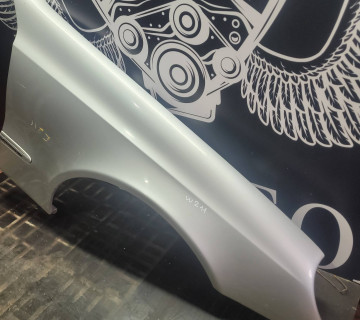 Крило переднє праве Mercedes E W211 2003-2009 e class 21402357