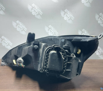 Фара права галоген Ford Focus I дорест 1M51-13005-FA