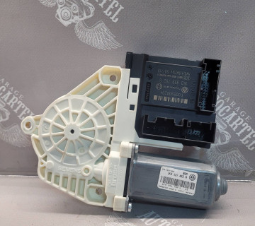 Склопідіймач передній правий 1K3837402N для Volkswagen Golf V 3 дверцята