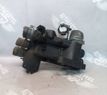 Корпус термостата Volkswagen Golf 4, Polo, Skoda Fabia 032121111nq, 032121111s