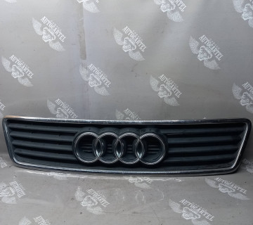 Решітка радіатора Audi A6 C5 4b0853651a, 21482199