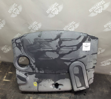 8200252409 Накладка двигуна декоративна renault kangoo 1.5