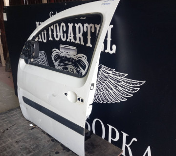 Дверка ліва передня Renault Kangoo 2 21500275