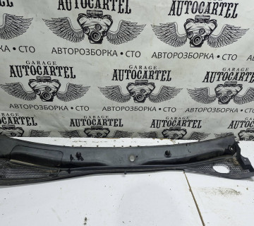 7700304885 Декоративна накладка під лобове скло жабо Renault kangoo II 2008-2010