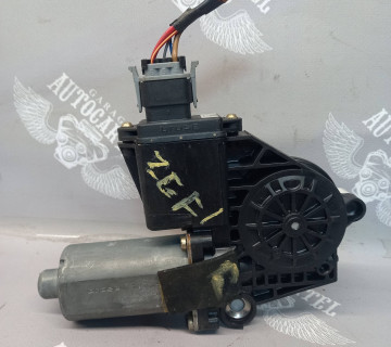 0130821752 Моторчик склопідйомника двері задньої правої Opel Astra G 1998-2004