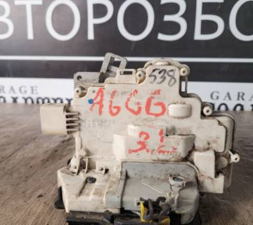 VAG 4F0839015 замок задньої двері, лівої Audi a6c6