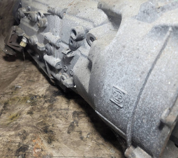 МКПП (Механічна коробка перемикання передач) bmw e90 2. 0d 1069401018