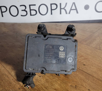 Блок ABS 1K0907379AN 1K0614517BJ Skoda Octavia A5 2004-2013 Volkswagen Golf 6