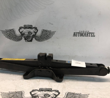 Домкрат домкрат Toyota RAV4 III 06-12 091110W110