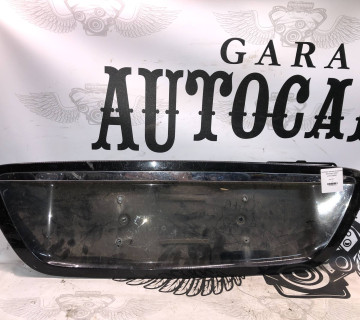 Накладка кришки багажника Mercedes W220 a2207500081