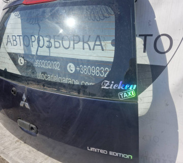 Кришка багажника задня ляда Mitsubishi Colt, 21852794