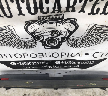 Бампер задній Opel Vivaro 2001-2014 21895296