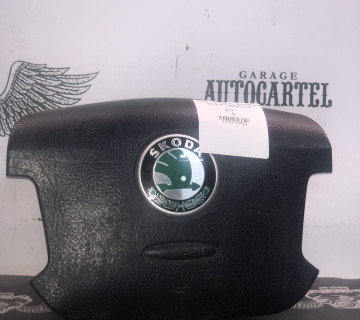 Подушка безпеки для Skoda SuperB 1U0880201D