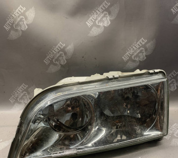 Фара передня ліва Volvo s40 v40 tyc 20-a272