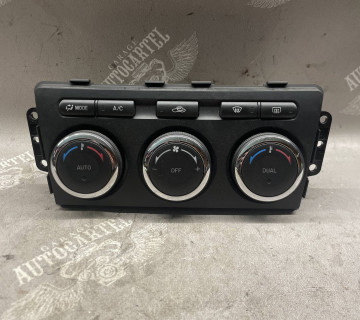 Блок керування пічкою клімат-контролем Mazda 6 GH ger761190a