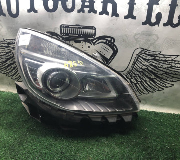 21110023 фара передня права Renault Scenic 2 рест ксенон