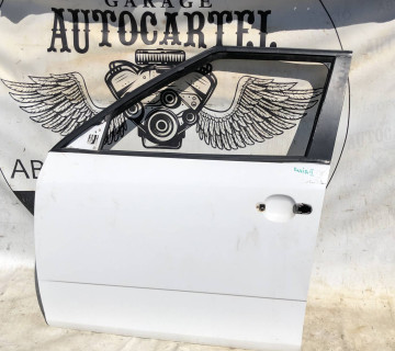 Дверка передня ліва Skoda Fabia 2 21117541