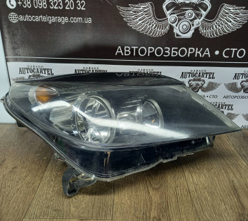 Фара передня права Opel Astra H 2004-2014 темна 1EG270370-02