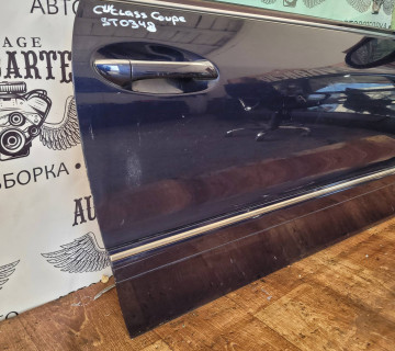 Дверка передня права mercedes clk st0348