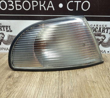 8D0953050A Показчик повороту правий передній Audi a4 b5, valeo