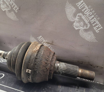 7l0407271e Піввісь передня 3.0 TDI VOLKSWAGEN Touareg